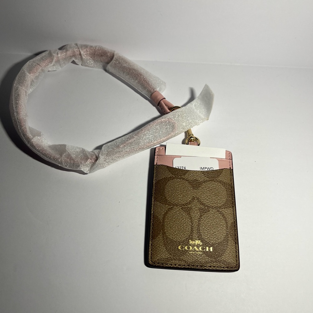COACH Signature ID Lanyard in Khaki Blossom NWT with gift box